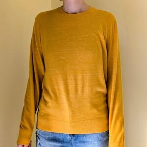 Gap Yellow Crewneck Sweater / Medium